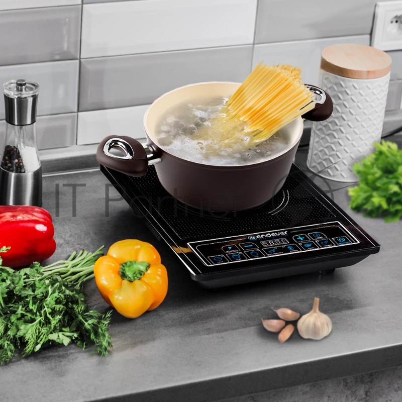 Плитка индукционная электрическая Endever Skyline IP-20, мощность 2000 Вт, цвет варочной поверхности черный, дно посуды от 12-25 см, 7 автоматических программ, таймер, функция предварительной установки