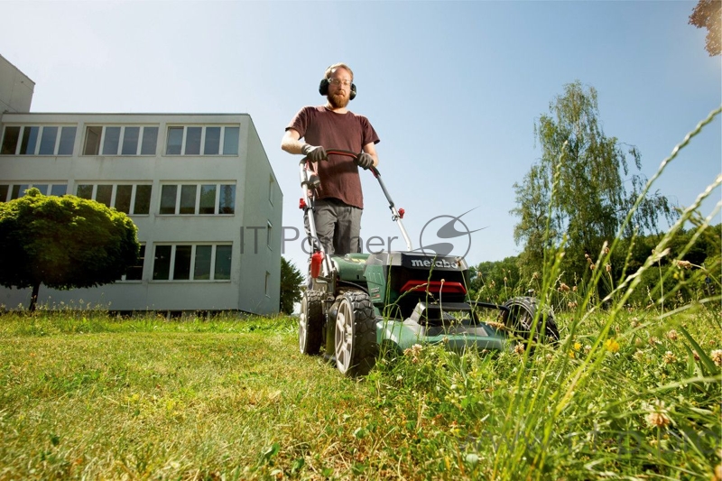 Газонокосилка роторная Metabo RM 36-18 LTX BL 46 (601606850)