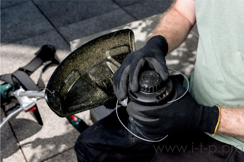 Триммер электрический Metabo FSD 36-18 LTX BL 40 аккум. неразбор.штан. реж.эл.:леска/нож