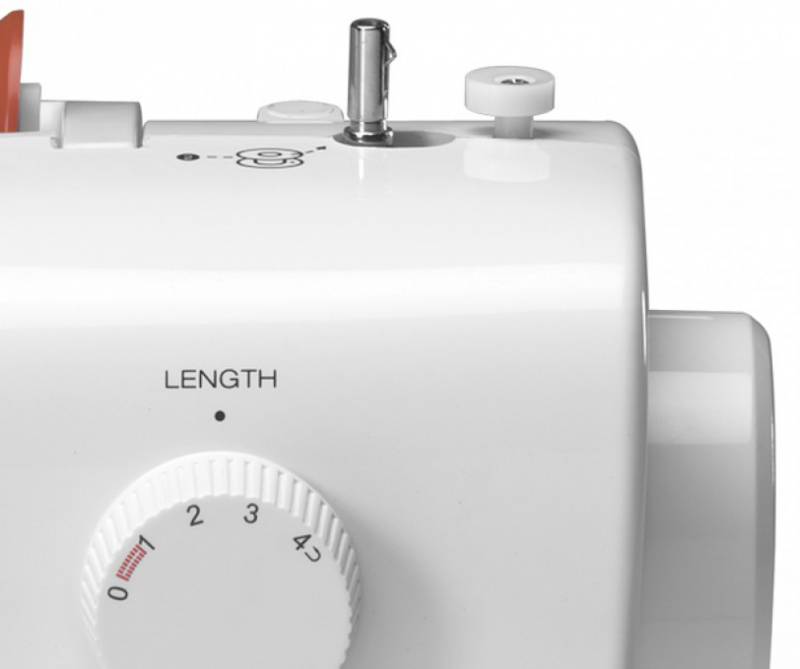 Швейная машина Singer Tradition 2250 белый