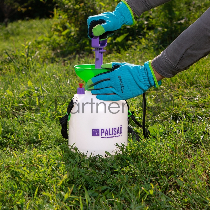 Опрыскиватель PALISAD ручной с горловиной 3л, насосом, шлангом, разбрызгиватель 64743