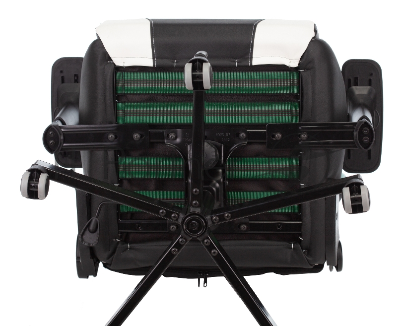 Кресло игровое Zombie VIKING TANK черный/красный/белый искусственная кожа с подголов. крестовина металл