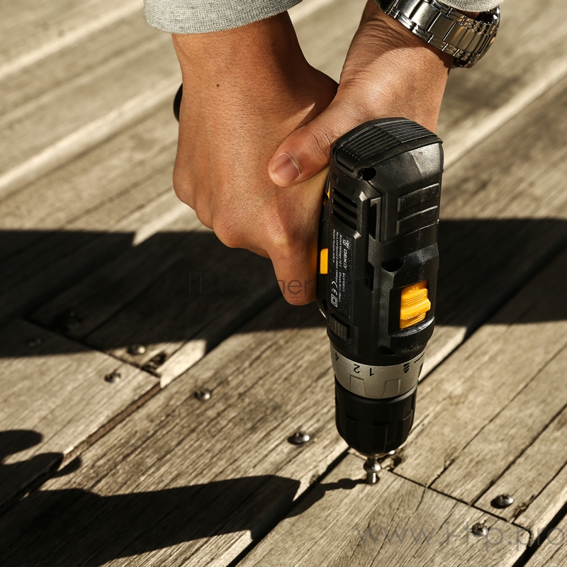 Дрель-шуруповерт Deko GCD12DU3 12Вт аккум. патрон:быстрозажимной