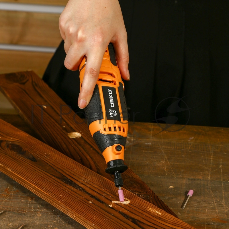 Электрический гравер с регулировкой скорости 200Вт DEKO DKRT200E063-1410