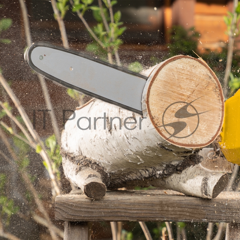 Цепная пила аккумуляторная бесщет. DENZEL RCS400-36, Li-ion, 36 В, 4 Ач, шина 400 мм/ 58610