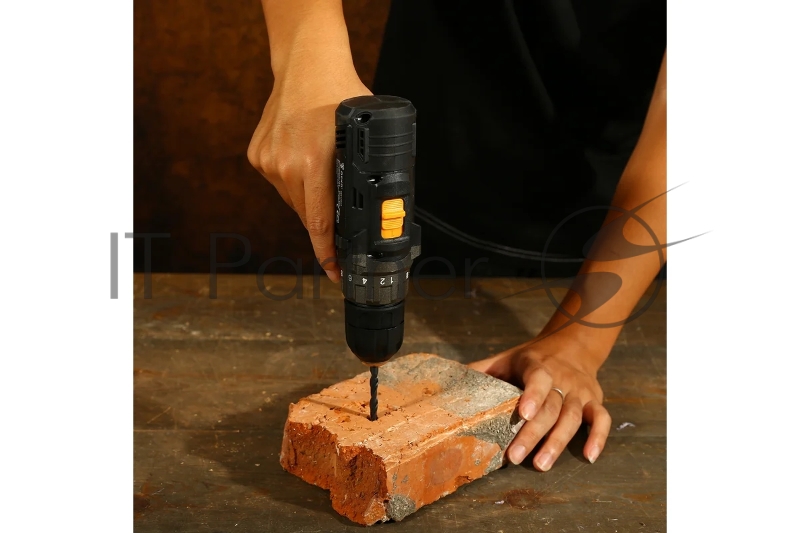 Аккумуляторная дрель 12В + набор 193 аксессуара в кейсе DEKO GCD12DU3 063-4138