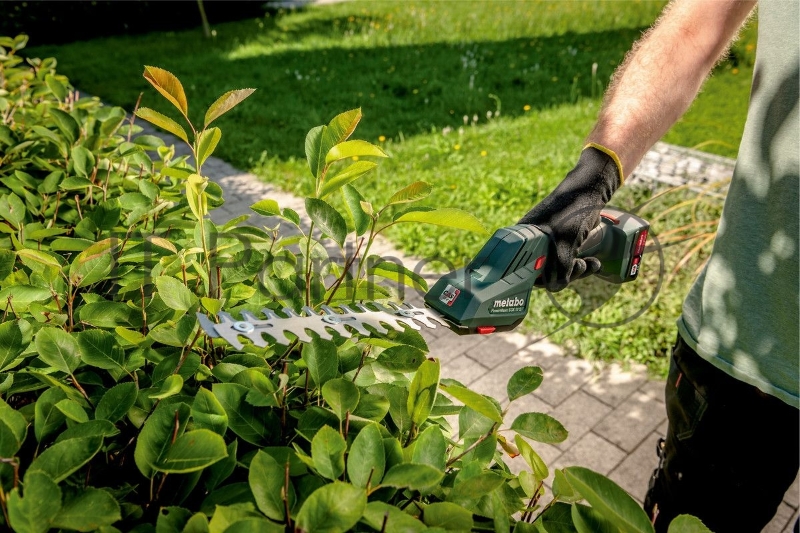 Кусторез/ножницы для травы Metabo PowerMaxx SGS 12 Q (601608850)