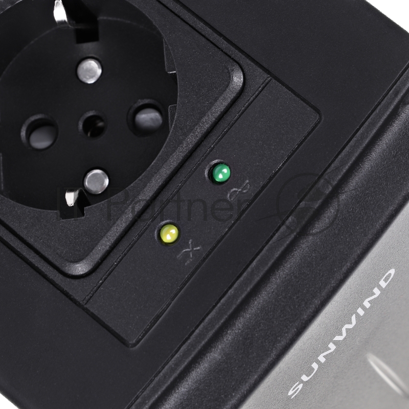 Стабилизатор напряжения SunWind AVR-1000 500Вт 1000ВА черный