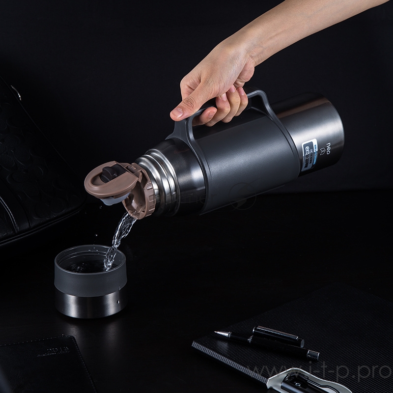 Термос Deli 17752 1.2л. темно-серый