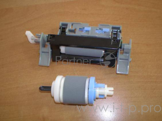 Набор замены ролика захвата и тормозной площадки кассеты (лоток 2) HP CLJ CP5225/ M750 (CE710-69007/CE710-67007)