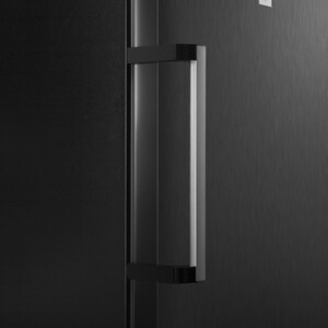 Морозильная камера MAUNFELD MFFR185SB