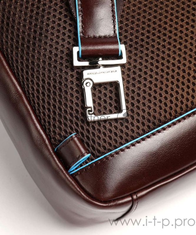 Рюкзак Piquadro Blue Square CA4827B2/MO коричневый натур.кожа