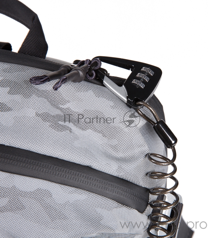 Рюкзак Piquadro CA5494PQM/CAMOREFGR серый камуфляж нейлон