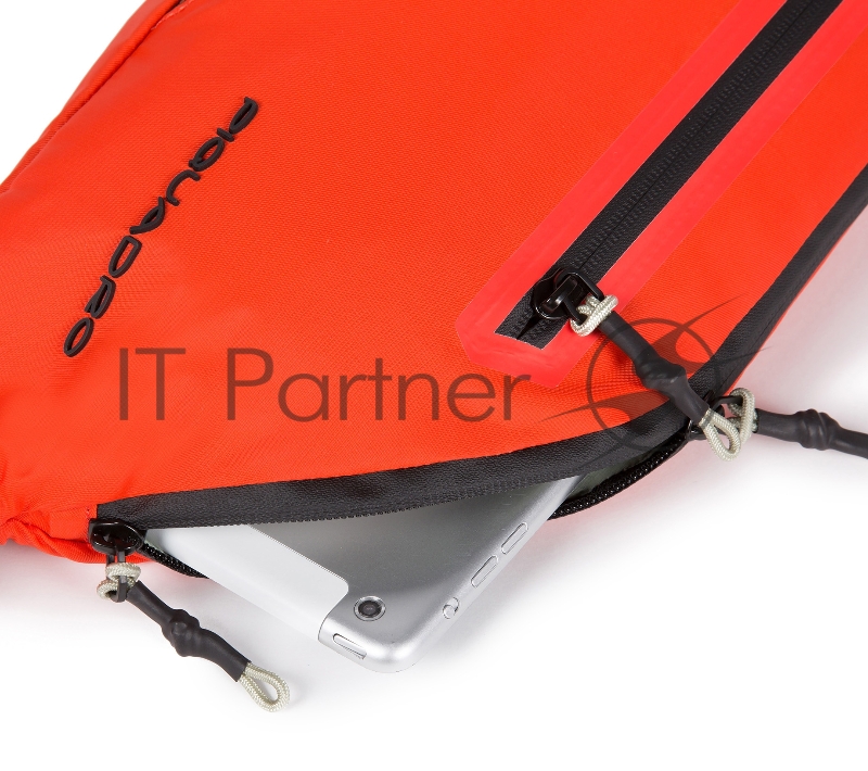 Рюкзак Piquadro CA5499PQM/R красный нейлон