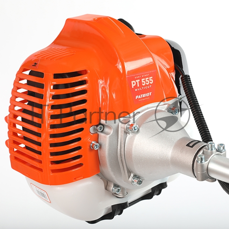 Электро и Бензокосы, Триммеры Бензотриммер PATRIOT PT 555 (1+1) 250106230 {раб. объем 52сс, 3.0 л.с., в комплекте полуавтоматическая катушка Comfort с быстрой заправкой, 3-х лопастной и 40-зубовый диск - диам.диска 25.5см, леска