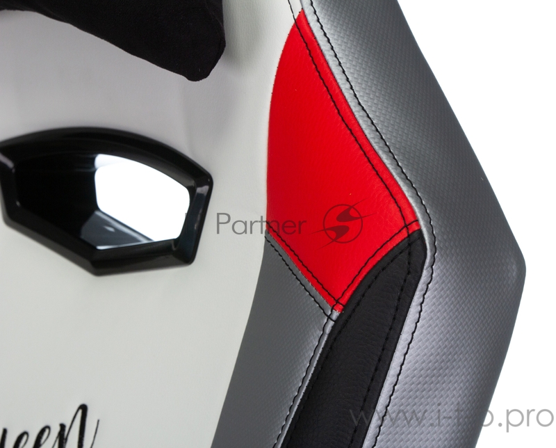 Кресло игровое Zombie HERO QUEEN черный/белый искусственная кожа с подголов. крестовина пластик