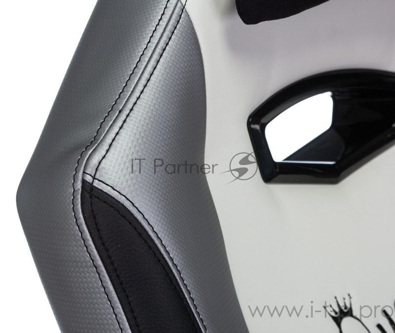 Кресло игровое Zombie HERO QUEEN черный/белый искусственная кожа с подголов. крестовина пластик