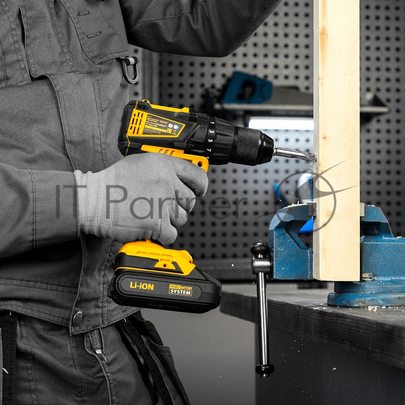 Тиски Россия слесарные,80 мм,поворотные //18662