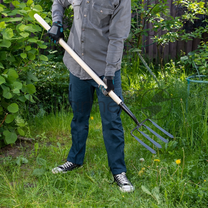 Россия Вилы копальные 4-х рогие, 190x220 мм, широкий зуб, удлиненная тулейка, без черенка (АРТИ) // Россия 63838