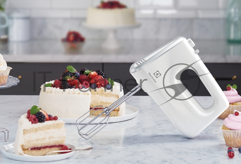 Ручной Миксер Electrolux EHM3300, 450 Вт