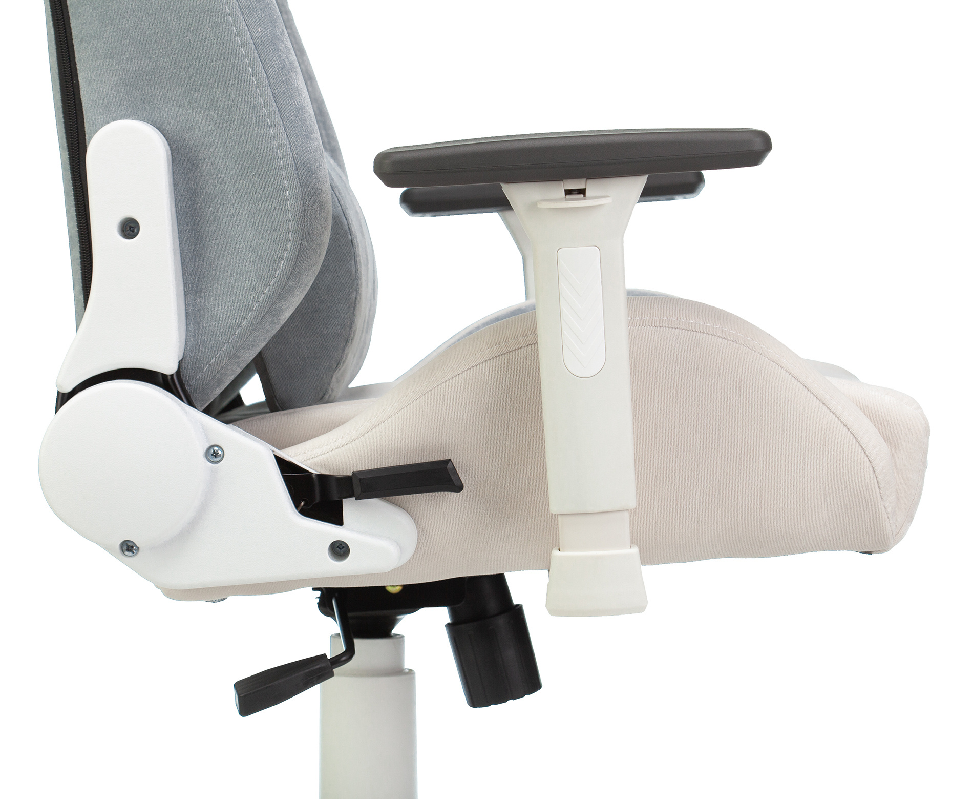 Кресло игровое Zombie EPIC PRO Fabric белый/серо-голубой с подголов. крестовина пластик пластик белый