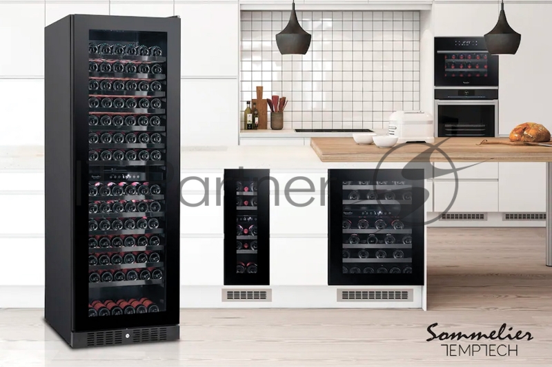 Холодильник винный Temptech SOMX15SRB