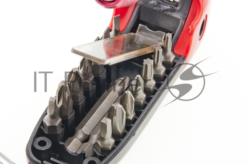 Многофункциональный набор бит MATRIX , CrV,18шт// 11383