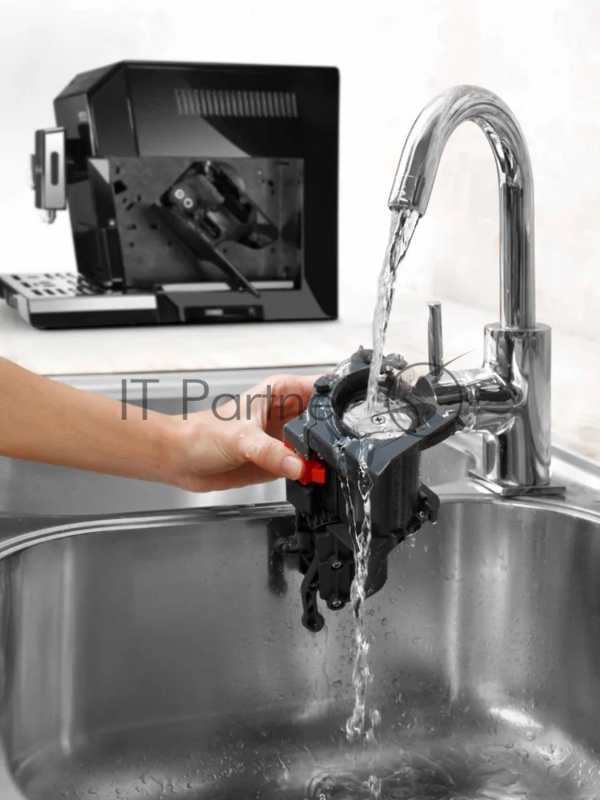 Кофемашина черная Delonghi ECAM 44 660 B