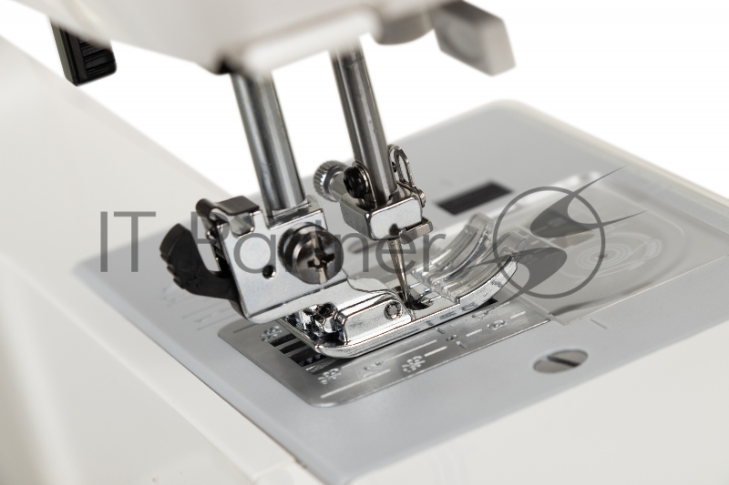 Швейная машина Janome Excellent Stitch 200 белый