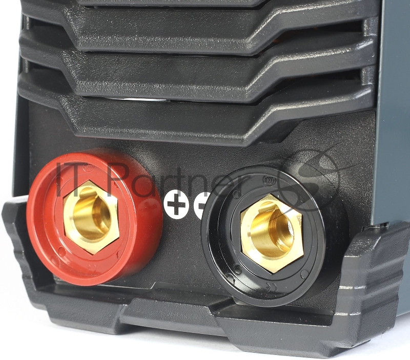 Сварочный аппарат Patriot WM230DVC инвертор ММА 10.7кВт (кейс в комплекте)