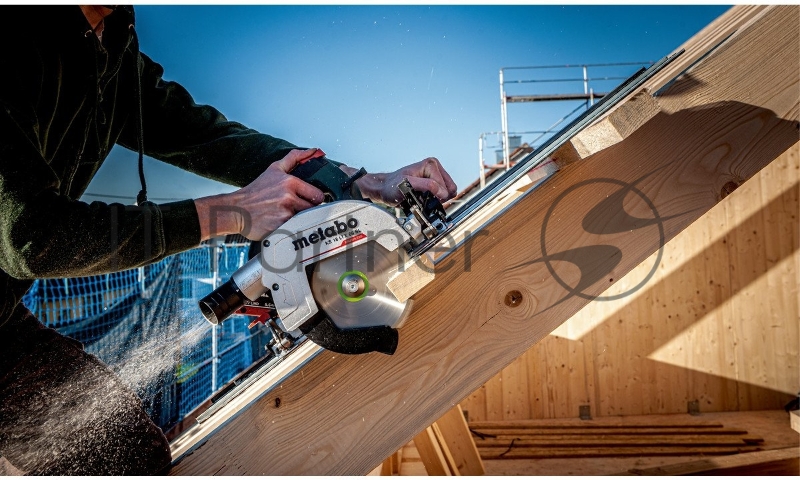 Циркулярная пила (дисковая) Metabo KS 18 LTX 66 BL (ручная)