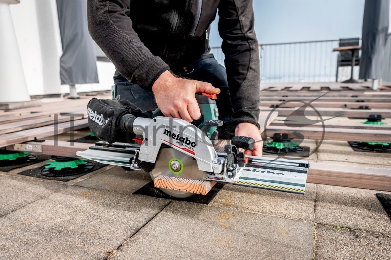 Циркулярная пила (дисковая) Metabo KS 18 LTX 66 BL (ручная)