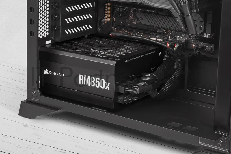 Блок питания Corsair ATX 850W RM850X 80+ gold 24+2x(4+4) pin APFC 135mm fan 10xSATA Cab Manag RTL