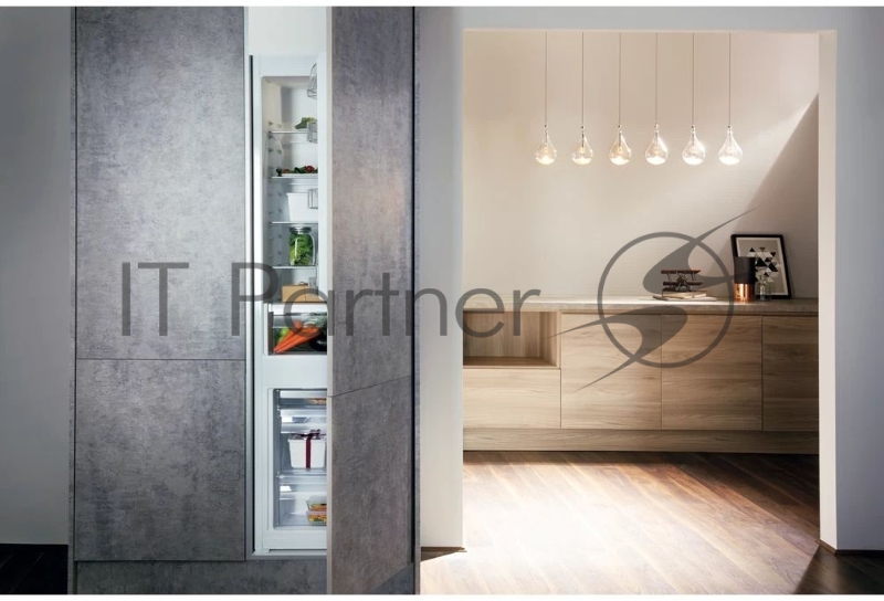 Встраиваемый холодильник Hotpoint-Ariston B 20 A1 DV E/HA 1