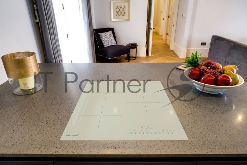 Индукционная варочная поверхность Weissgauff HI 430 GSC бежевый
