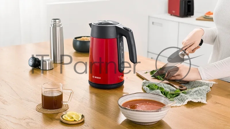 Чайник BOSCH TWK7L464, 1.7л, 2400 Вт., нерж.сталь, покрытая эмалью, красный, шкала уровня воды