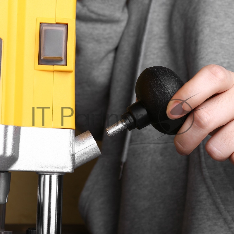 Фрезер Deko DKR1600E 1600Вт 30000об/мин макс.ход:52мм