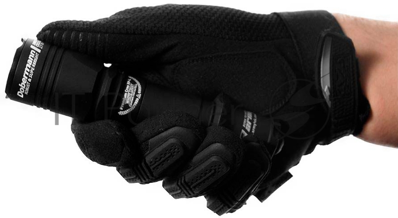 Фонарь светодиодный тактический Armytek Dobermann XP-E2, 200 лм, красный свет, аккумулятор