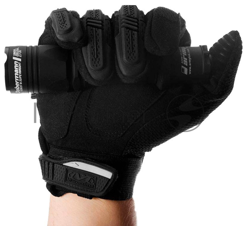 Фонарь светодиодный тактический Armytek Dobermann XP-E2, 240 лм, зеленый свет, аккумулятор