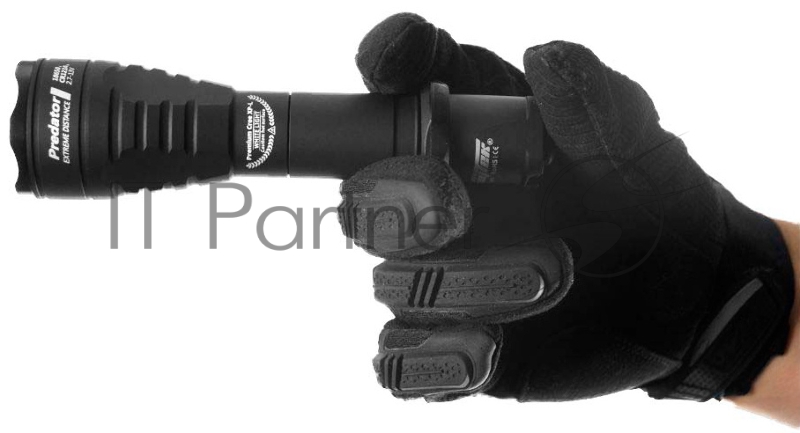Фонарь светодиодный тактический Armytek Predator v3, 1200 лм, холодный свет, аккумулятор