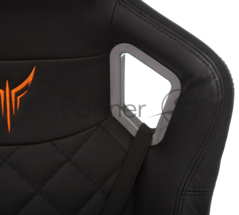 Кресло игровое Knight OUTRIDER черный ромбик эко.кожа с подголов. крестовина металл