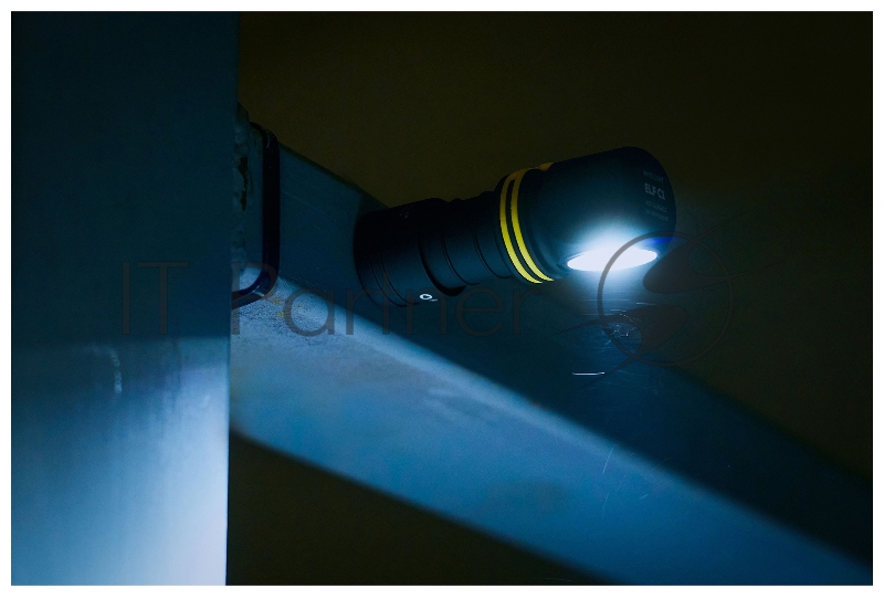 Мультифонарь светодиодный Armytek Elf C1 Micro USB+18350, 1000 лм, холодный свет, аккумулятор