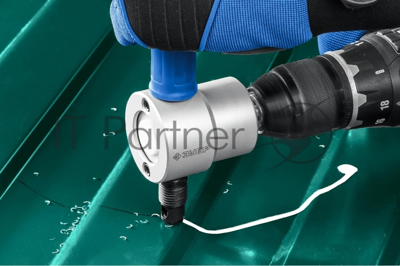 Ножницы-насадка ЗУБР СВЕРЧОК для реза листового металла, на карточке.