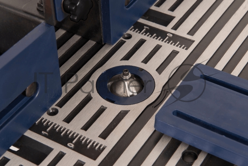 Фрезерный станок Ferm PRA1011