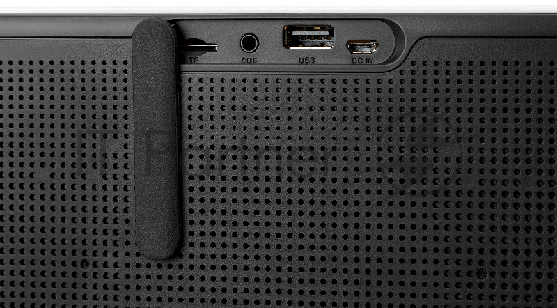 Колонка порт. Digma S-24 белый 10W 1.0 BT/3.5Jack/USB (SP2410W)