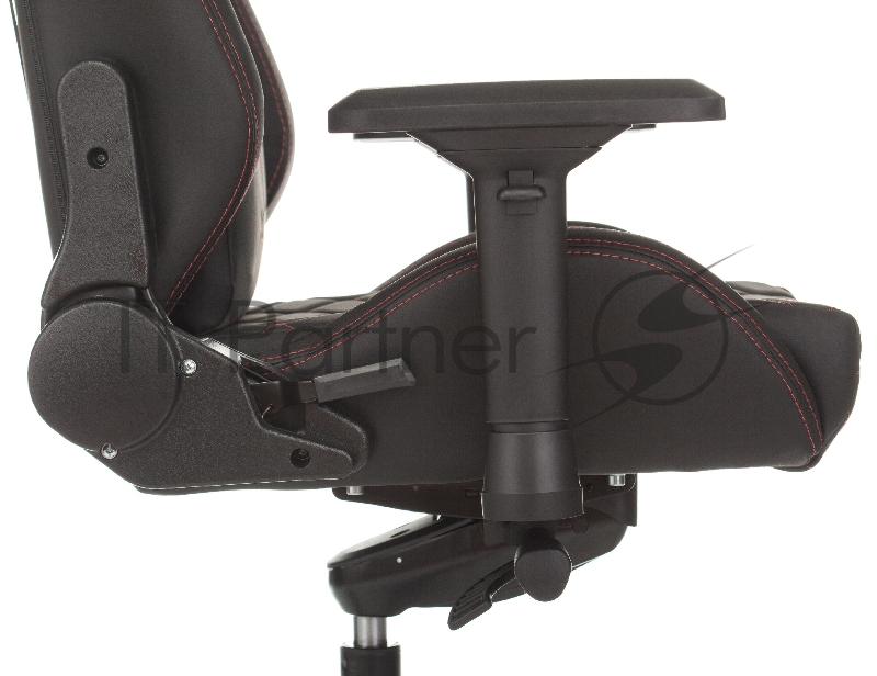 Кресло игровое Knight TITAN черный/красный ромбик эко.кожа с подголов. крестовина металл