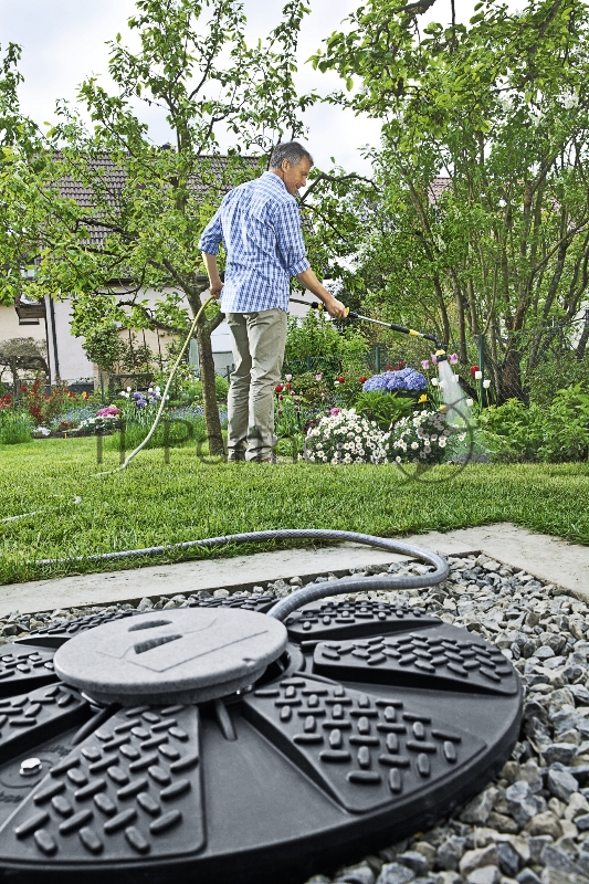 Насос садовый скважинный Karcher BP 2 Cistern 800Вт 5700л/час (1.645-420.0)