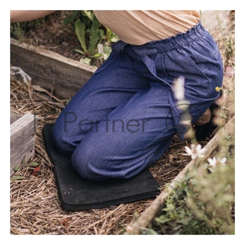 Ковер для посадки Fiskars Solid (1062832)