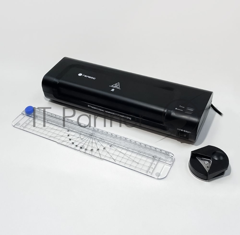 Ламинатор ГЕЛЕОС ЛМ A4 Комбо, А4, 2х150 (пленка 75-150мкм), 300 мм/мин, 2 вала, пласт. корпус, мах толщина 0,6мм, разжим валов, + резак, обрезчик углов и стартовый набор пленок