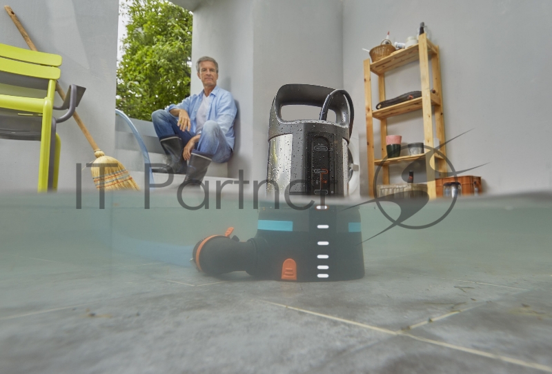 Насос садовый дренажный Gardena 11000 Aquasensor (09034-20.000.00)